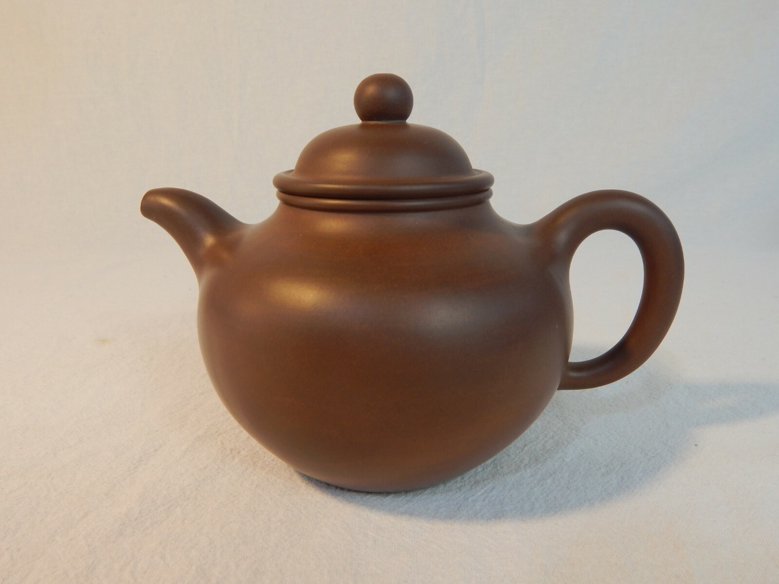 宜兴紫砂 邵大亨掇球壶