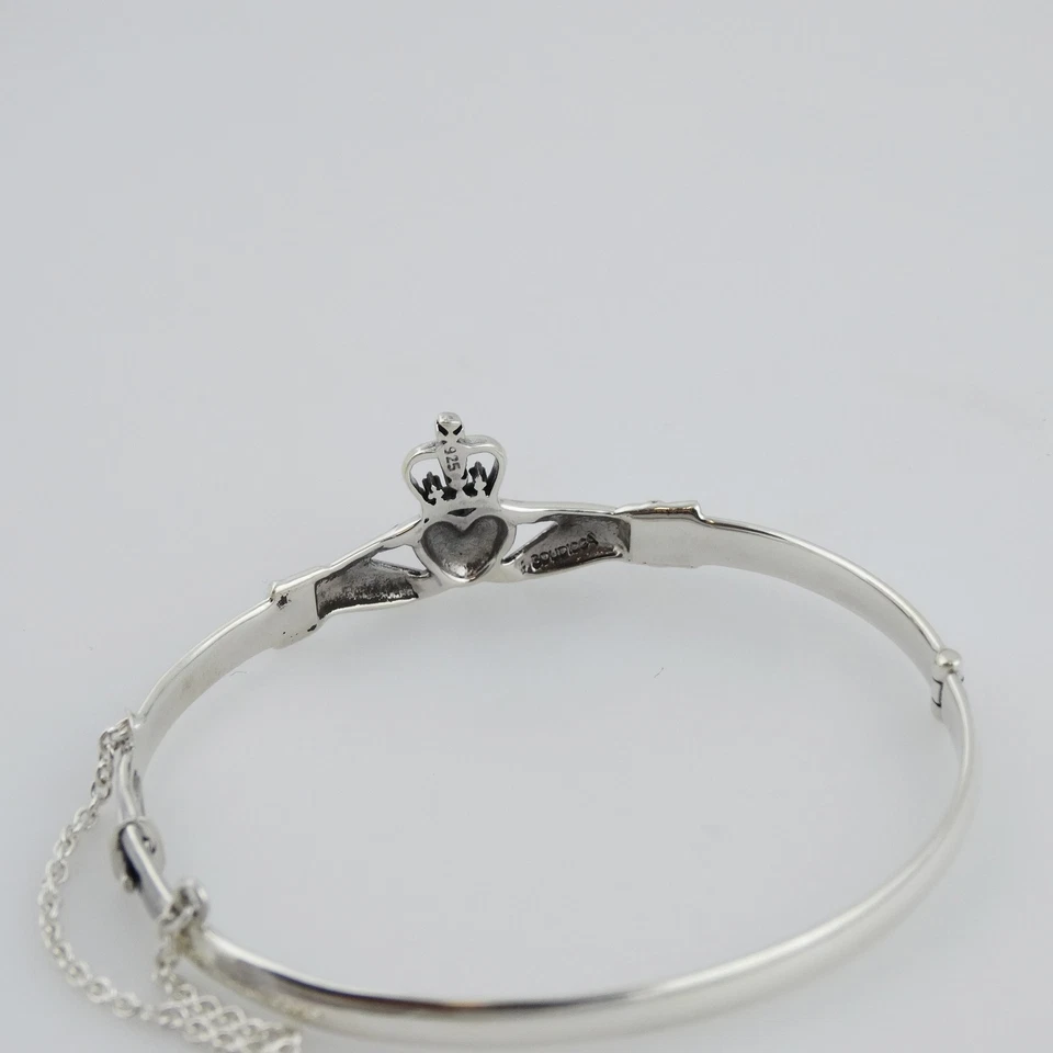 Claddagh Bangle Bracelet - 925 Sterling Silver - Celtic Knot Irish Heart - Image 4 of 4