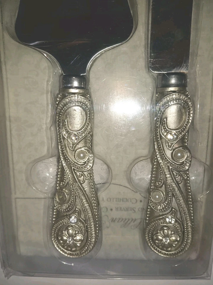 Juego de cuchillos y servidores de boda Lillian de plata rosa Foto 3 de 4