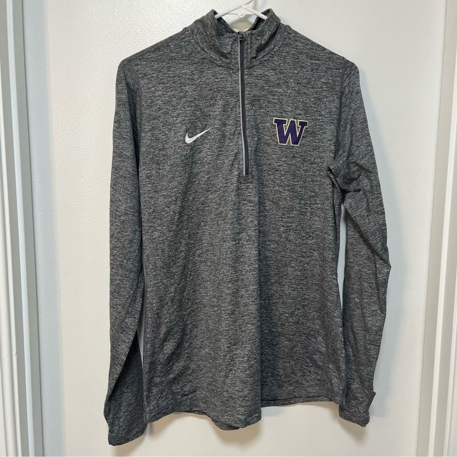 SACAI X NIKE Maglione Nike Dri Fit Uomo UW Huskies Uomo Calcio 1 4 Zip Manica Lunga GRANDE