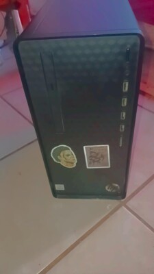 HP M01-F2254 (256GB SSD, Intel Core i3 12th Gen., 4.50GHz, 8GB) Tower PC - Black