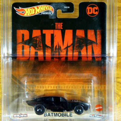 Hot Wheels Premium Replica Entertainment The Batman Batmobile Matte Black 2022