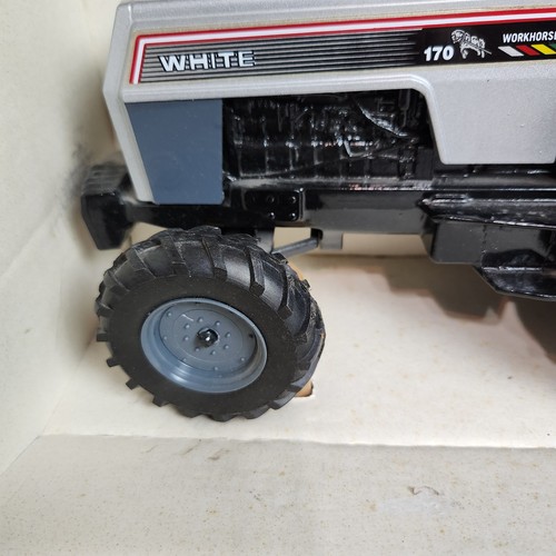 Scale Models Ertl White Farm Equipment 170 Workhorse Tractor ~ 1:16 Die Cast - Picture 8 of 16