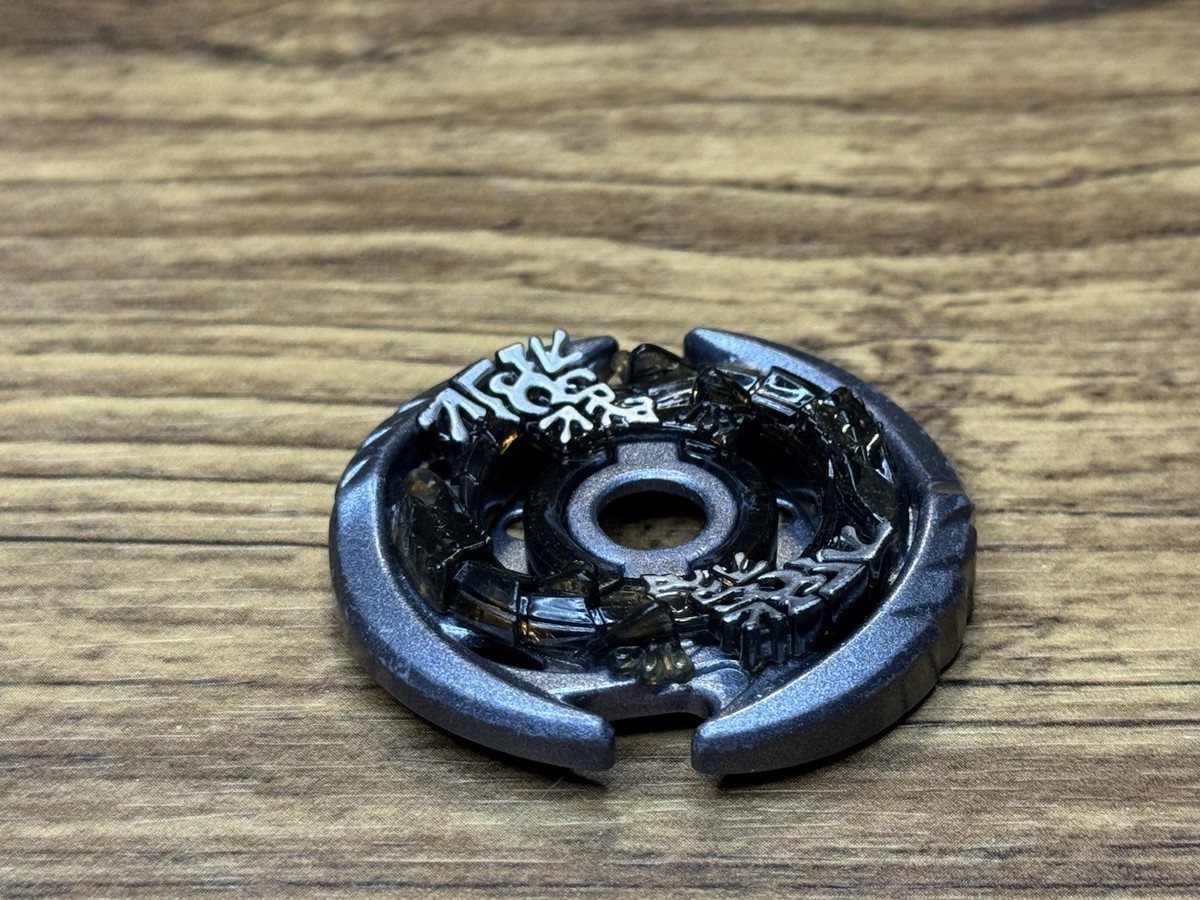 Takara Tomy Beyblade Metal Fight G4 Gunmetal Thermal Lacerta Blade