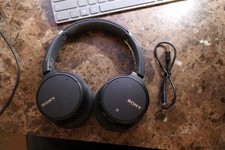 Sony WH-CH700N Bluetooth Noise Canceling Wireless Headphones Excellent