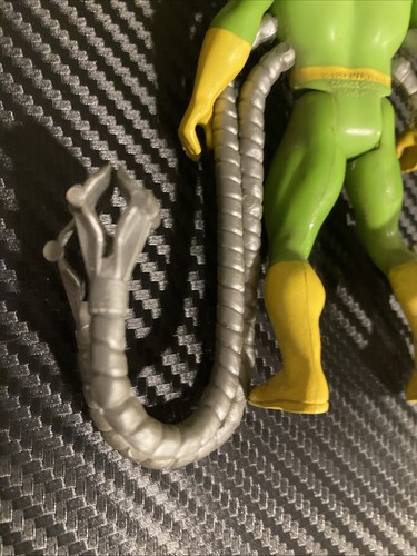 1984 Doc Oc Figure Mattel Marvel Secret Wars Doctor Octopus Figure - Picture 12 of 16