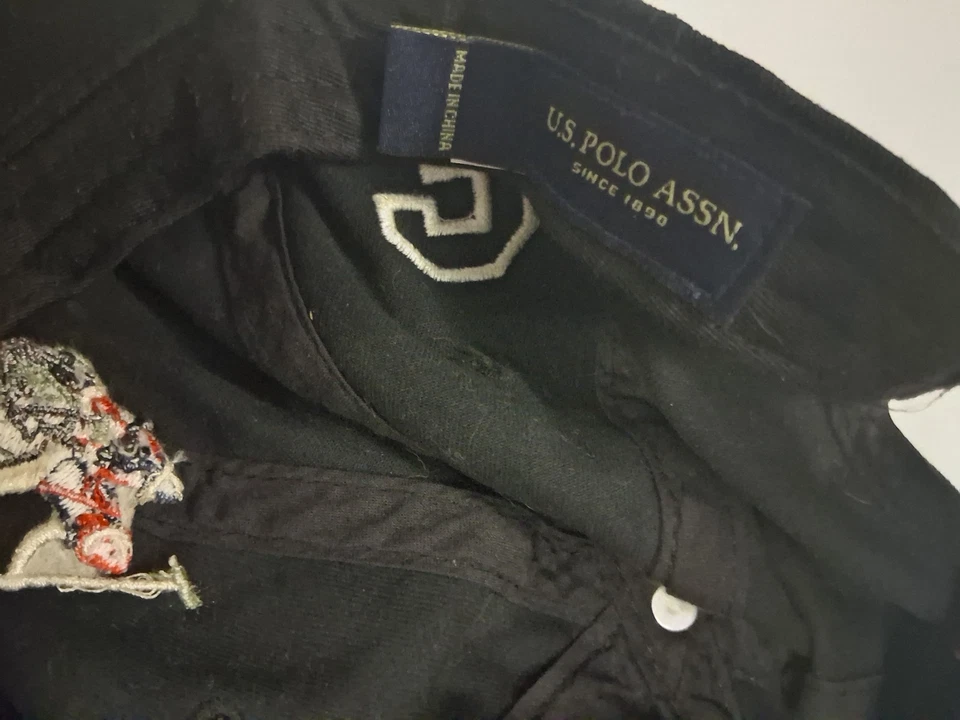 Gorra de béisbol ajustable negra con logotipo bordado #3 US Polo Assn Foto 3 de 3