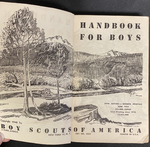 Lot of 3 Vintage 1948 & 1954 Boy Scouts of America/Wolf Cub Scout HANDBOOKS - Picture 5 of 5