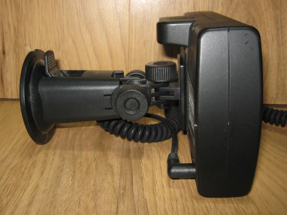 Cobra Nav One GPSM 4000 Navigational System - Image 2 of 4