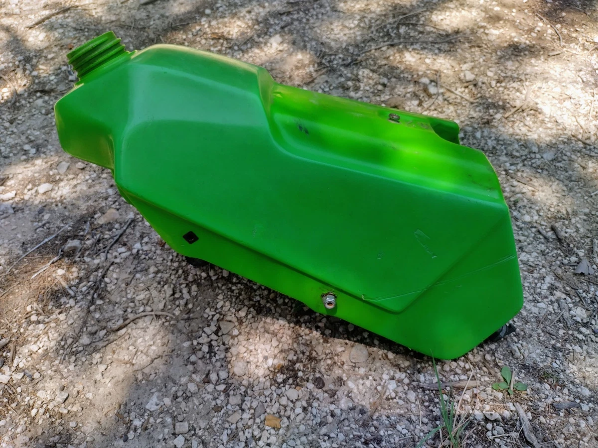 Kawasaki Green Motorcycle & Scooter Fuel Tanks for sale | eBay