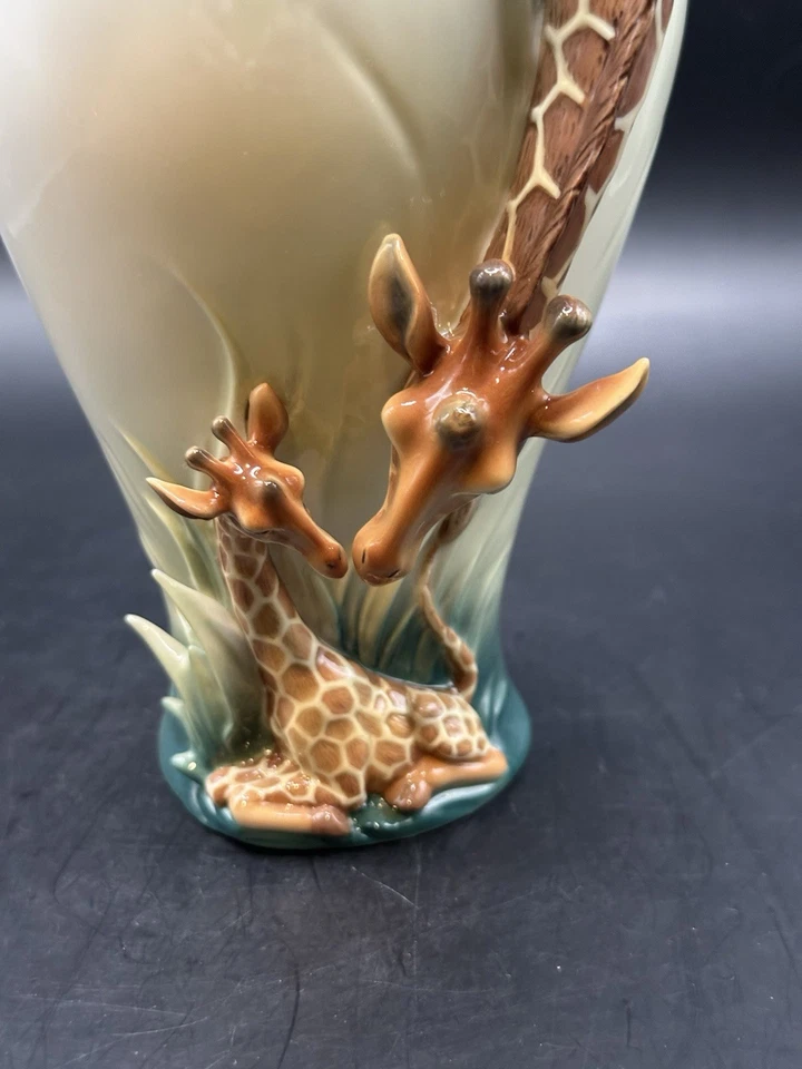 VTG RARE Franz Porcelain "Endless Beauty" Giraffe Design Sculptured Vase MINT - Image 3 of 4