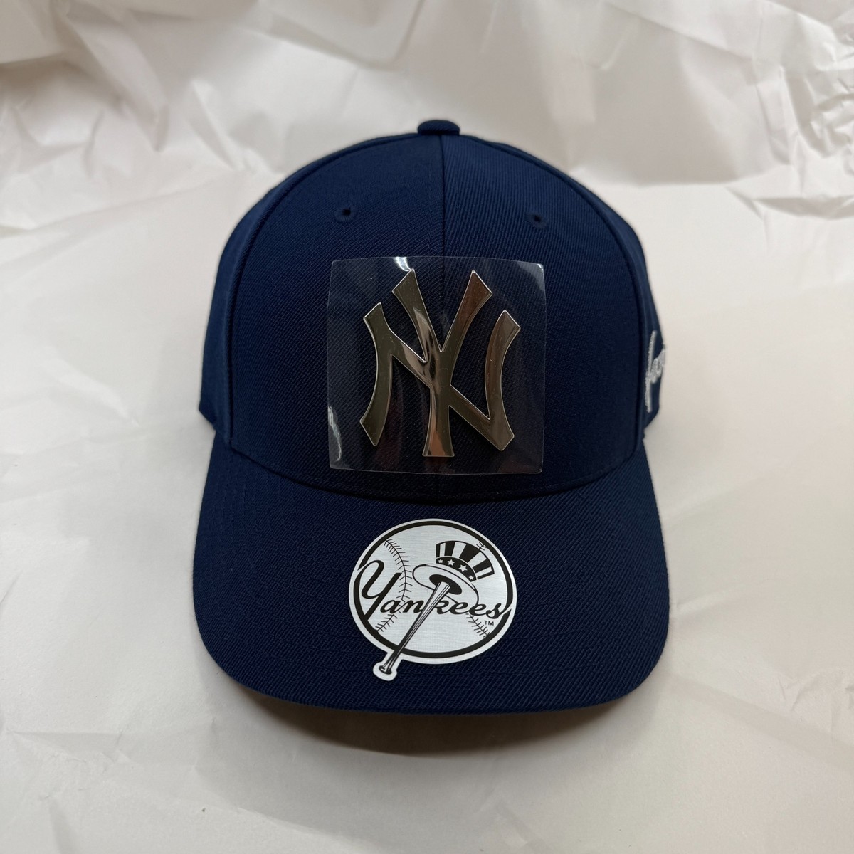 MLB Karina New York Yankees Navy Exclusive Ball Cap + Photo Card