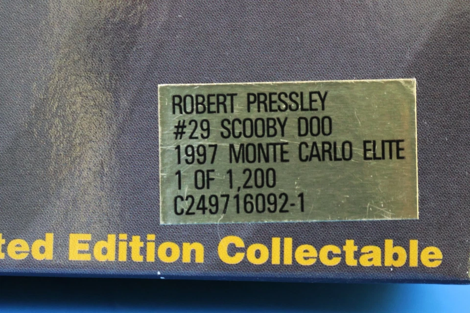 Robert Pressley ELITE #29 Scooby Doo 1997 Monte Carlo 674 of 1200 RCCA 1:24 NEW - Image 3 of 4