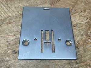 Stichplatte für Nähmaschine PRIVILEG 5010
