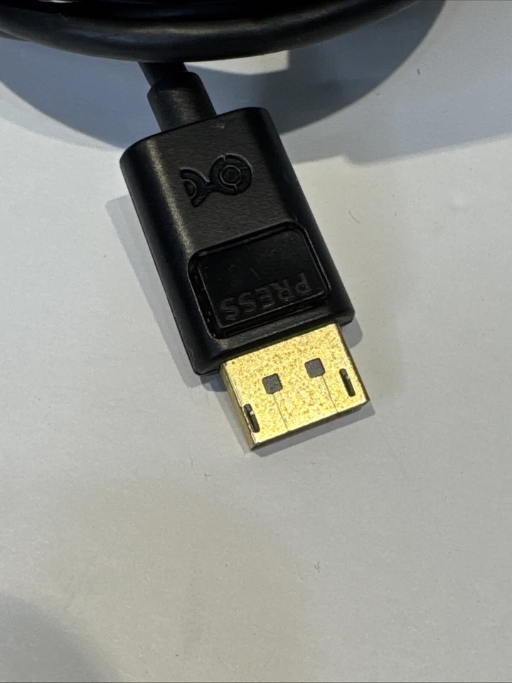 Cable Matters HDMI to DVI-D Cable (6FT, High-Speed, Bi-Directional M to M 24+1) - Image 2 of 4