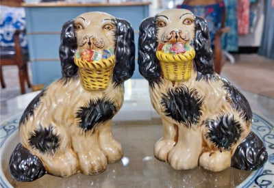 Staffordshire Reproduction Spaniel Black Dogs with Baskets Pair Figurines-7''H