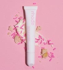 Rhode Peptide Lip Treatment Vanilla Cake   