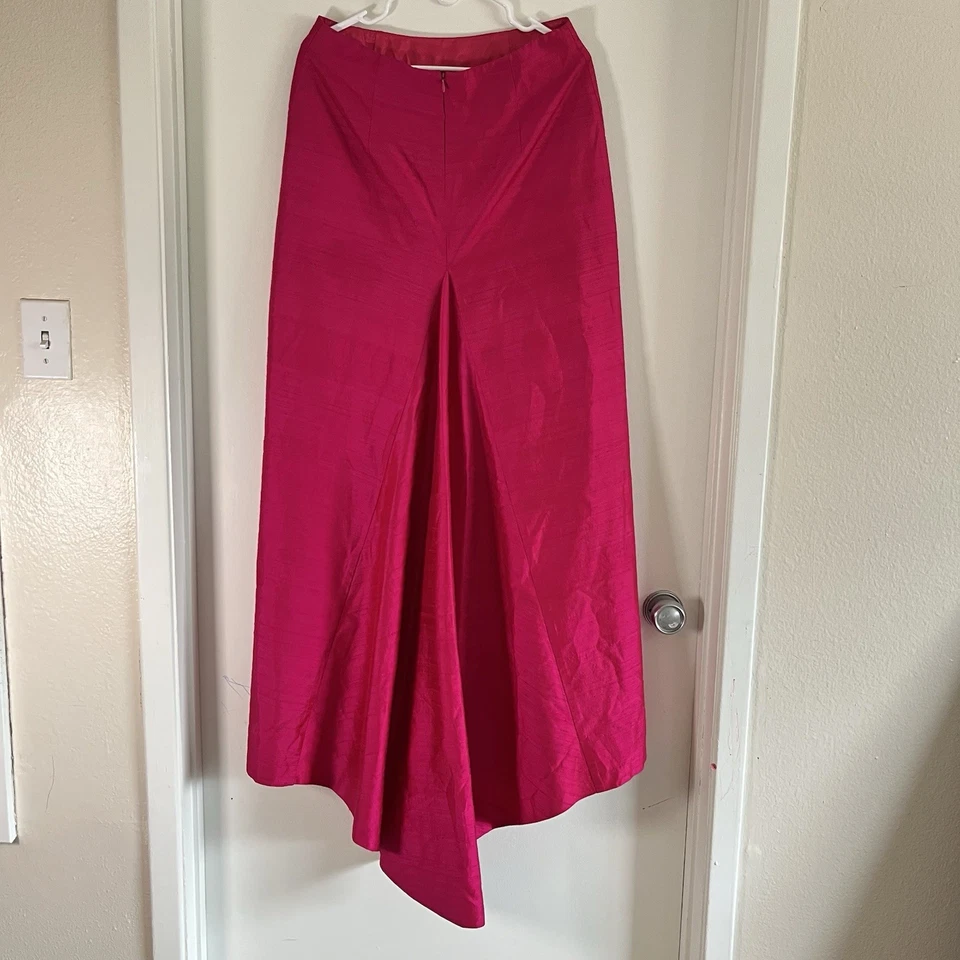 "Falda larga de colección ABS by Allen Schwartz 100 % seda alta baja magenta talla 12 cintura 31""" Foto 2 de 4