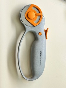 Fiskars Loop 45mm Rotary Cutter