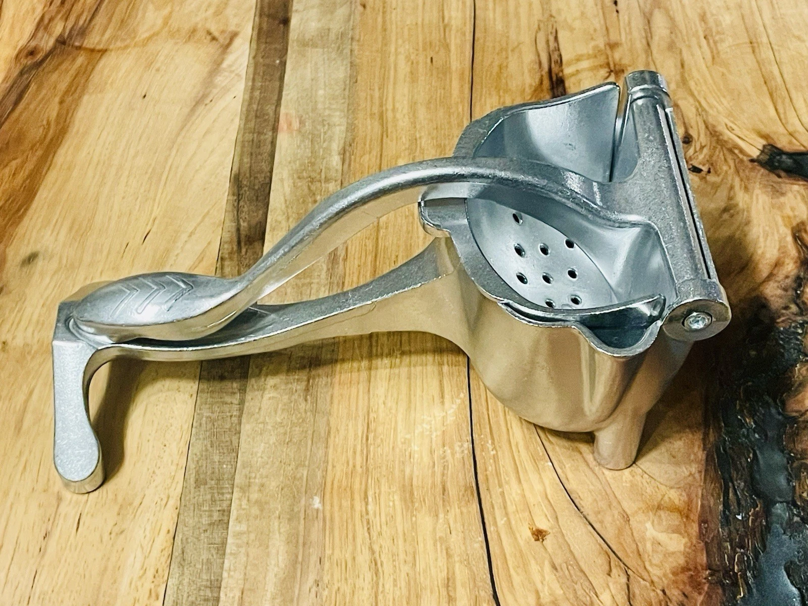 Barfly Large Manual Juicer - Aluminum