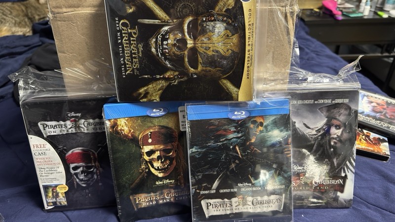 Pirates of the Caribbean Curse of the Black Pearl, Dead Man's Chest, 5 Steelbook
