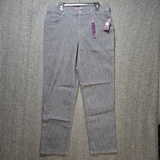 NWT Gloria Vanderbilt Amanda Classic Fit Tapered Stretch Women  s Jeans Gray 16