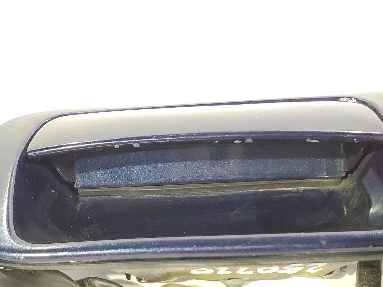 Used Part fits: 2003 Maserati SPYDER CC Grade A