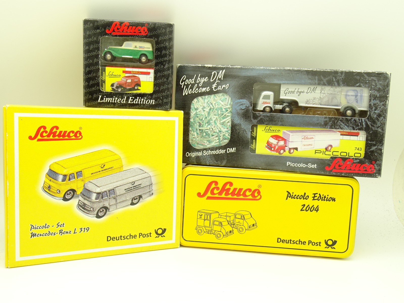 Coffrets Schuco Piccolo Mercedes Deutsche Post lot de 4 voitures 1/90