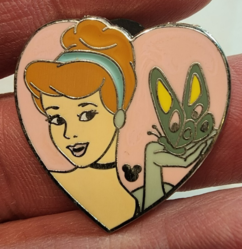 Disney Souvenir Trading Collectors Pin, Cinderella Pink Heart Butterfly, Hidden