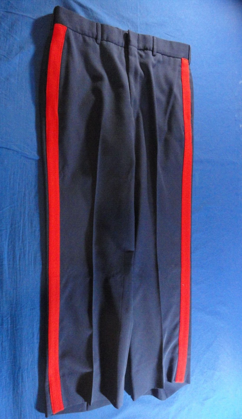 DARK BLUE AND RED AIRFORCE PANTS 34X29
