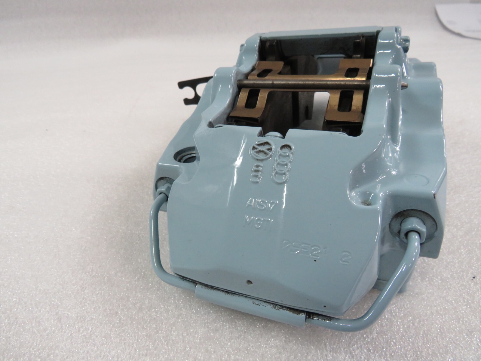 Lamborghini Gallardo, LP560, RH, Right, Front Brake Caliper, Light Blue, Used