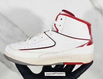 Nike Air Jordan 2 Retro OG “Chicago Bulls” Michael Jordan Autographed Nike Air Jordan 2 Retro OG  main image 2
