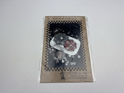 Chessie and me Snowmen And Snowflakes Counted Cross Stitch Pattern 4R
