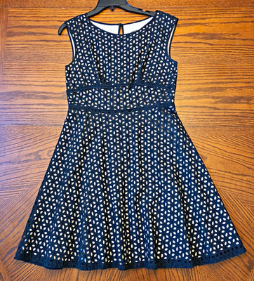 Ann Taylor LOFT A-Line Dress Womens Size 4 Black/White Eyelet Sleeveless Zip
