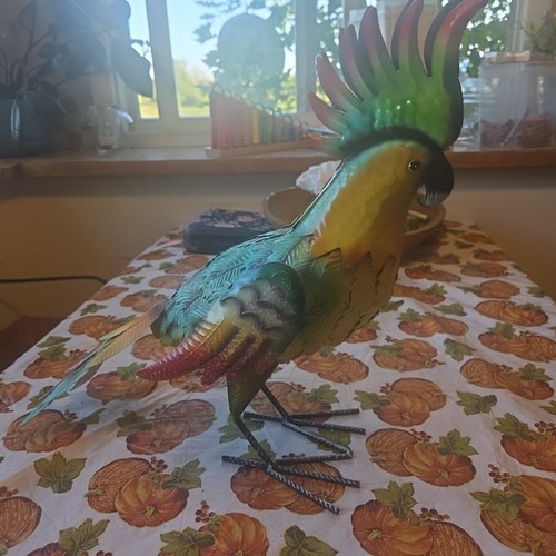 Metal Multicolor Parrots Sculpture Statue Figurine Tropical Birds Macaw Cockatoo