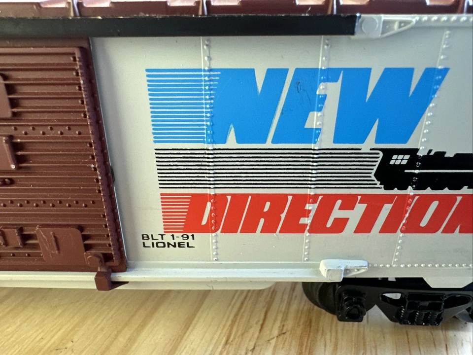 LIONEL O GAUGE WELCOME TO TOY FAIR 1991 NEW DIRECTIONS BOXCAR 19914 FROM 1991 - Image 3 of 4
