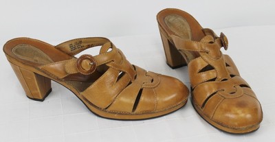 clarks sandals comfort
