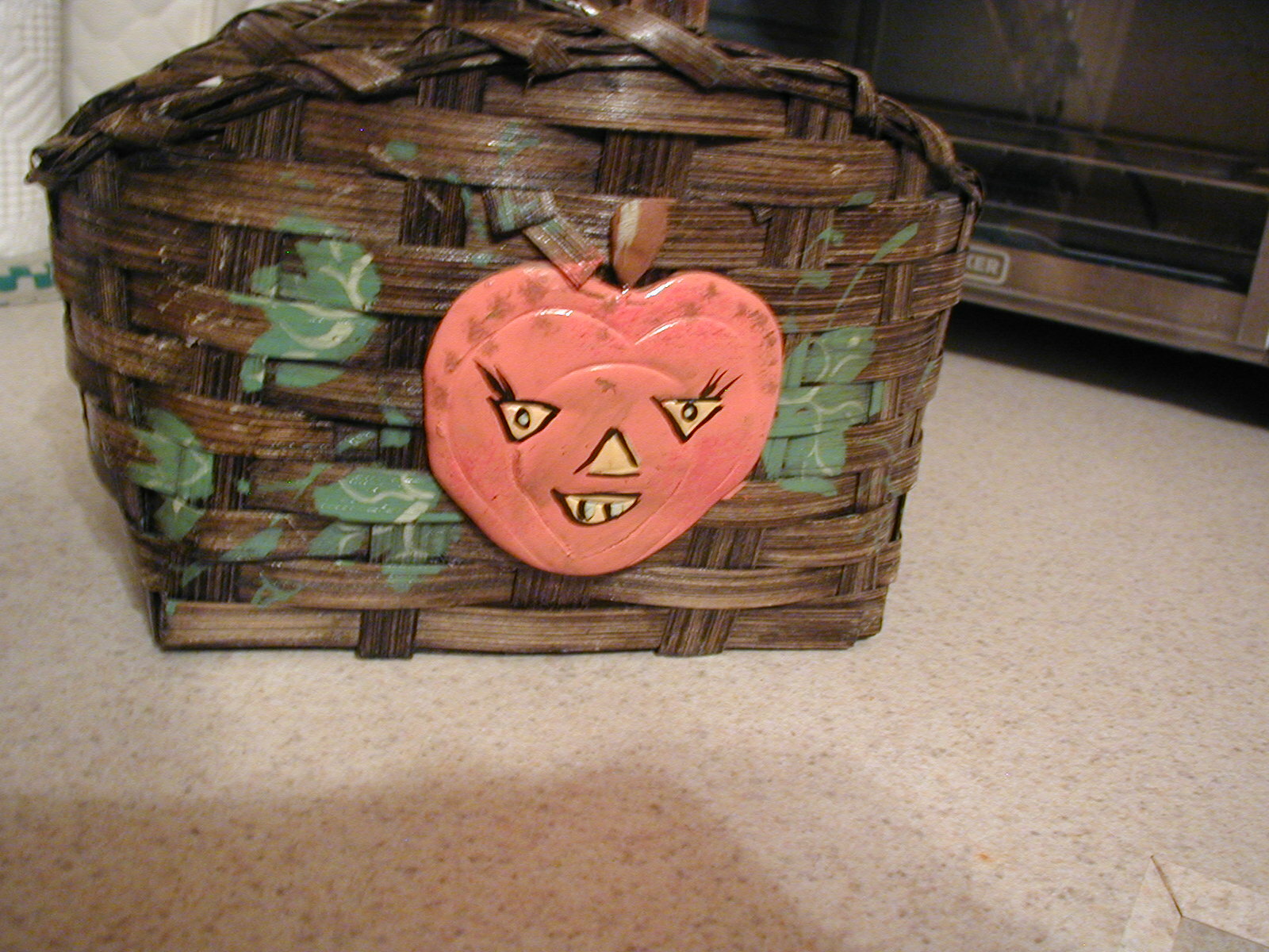 Picture 3 of 9