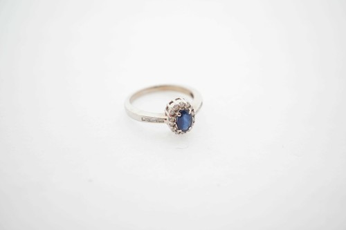 14k Yellow Gold Sapphire Vintage Engagement Ring Size 6.75 Estate Sale 0.35 TCW - Picture 2 of 6