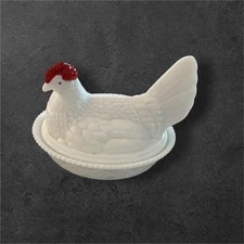 Vintage Westmoreland Milk Glass Chicken Rooster Hen On Nest Covered Candy Dish