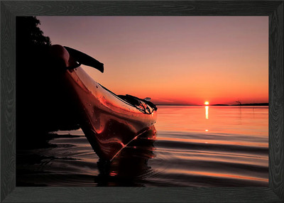 Kajak im ruhigen Wasser Sonnenuntergang Gerahmtes Wandbild Poster Leinwanddruck Bild