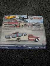 Hot Wheels Team Transport 1/64 1972 Chevy Ramp Truck 1961 Impala BNIP