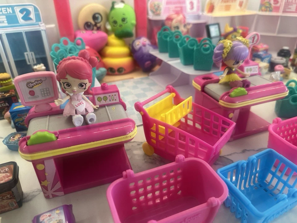 Shopkins Collectible Real Littles Happy Places Huge Mixed Lot Play Food Dolls - Image 4 of 4