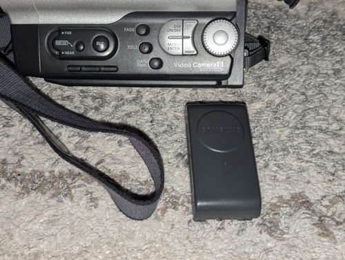 *READ* Vintage Samsung myCam SCA30 Tape Video Camera 8 Camcorder Recorder - Picture 4 of 14
