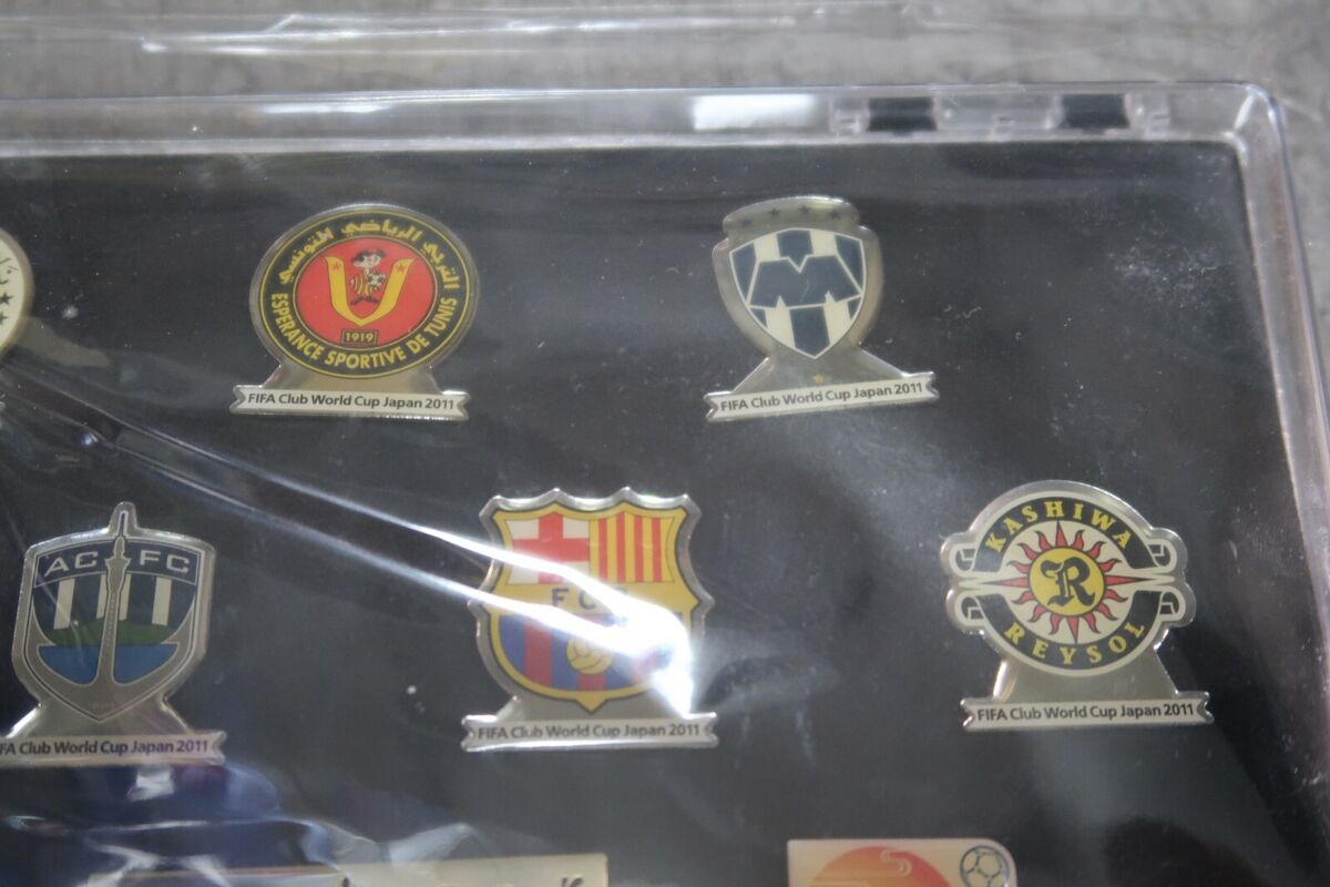 2011 FIFA Club World Cup Official Pin Badge Pins Set 2011 FIFA Club World Cup Official Pin Badge Pins Set