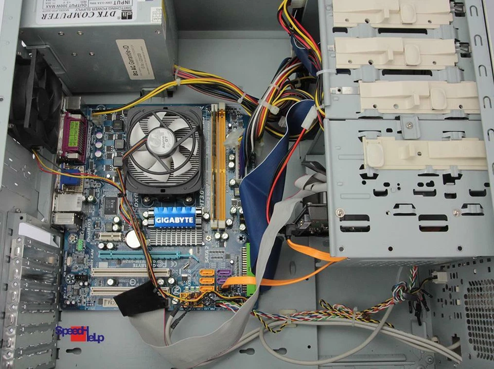 Gigabyte Ga-M85m-Us2h Athlon Black Edition 7850 Computer Pc Parallel Windows XP - Image 4 of 4