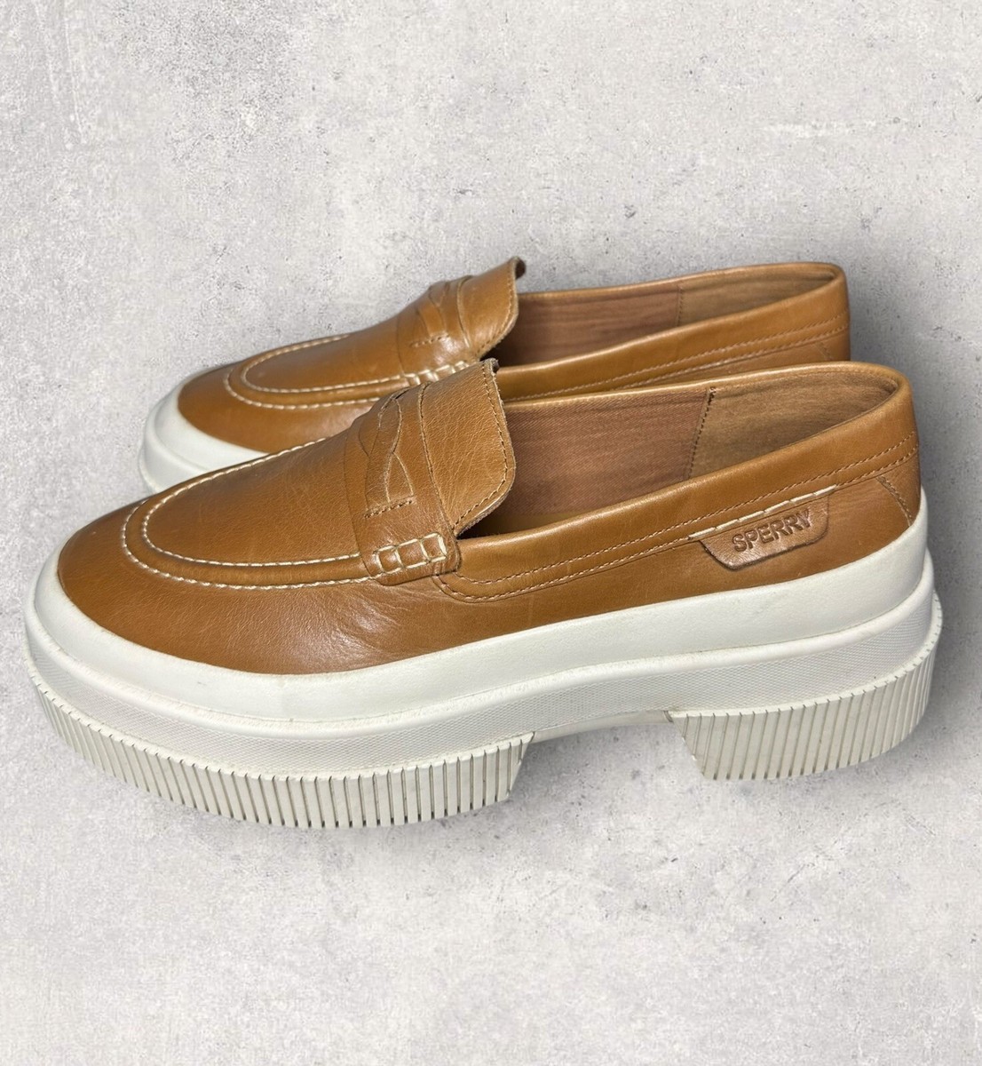 Women’s Tan Sperry Top Sider Platform Preppy 80s Penny Loafer Size M