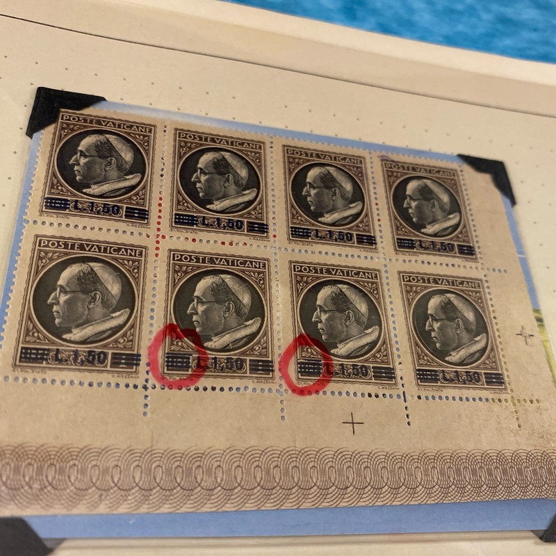 Vatican Block Of 8 With 2 Varieties MNH