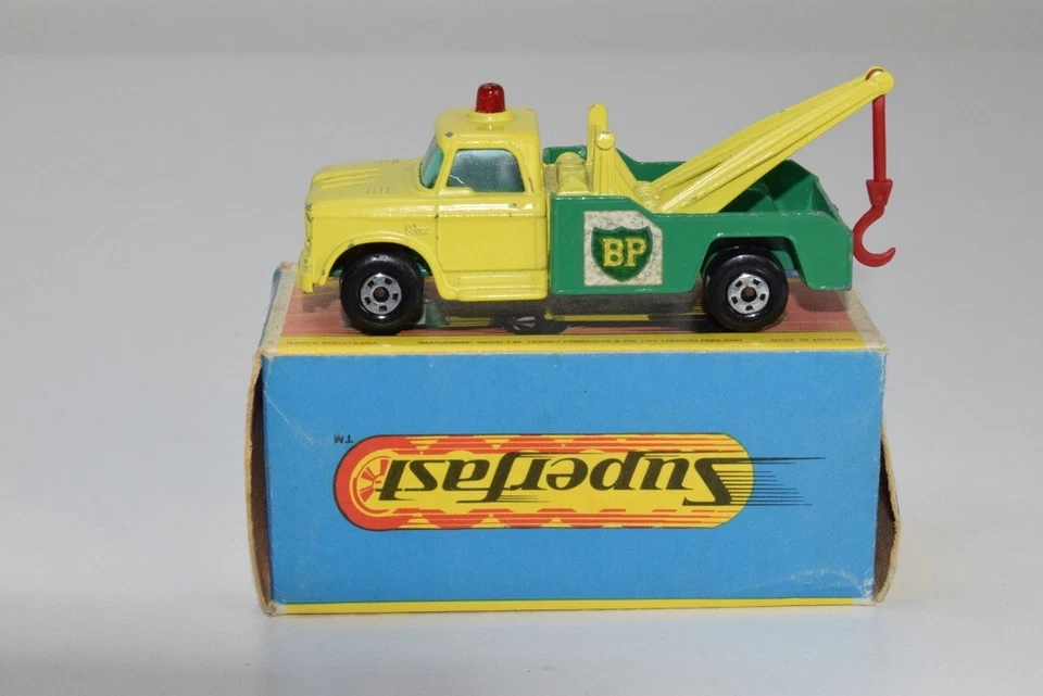 B8 1:60 3INCH 3 INCH MATCHBOX LESNEY SUPERFAST 13 DODGE WRECK TRUCK BP DISPLAY - Image 2 of 4
