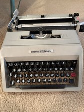 Olivetti Studio 45 Manual Typewriter with Case thumbnail